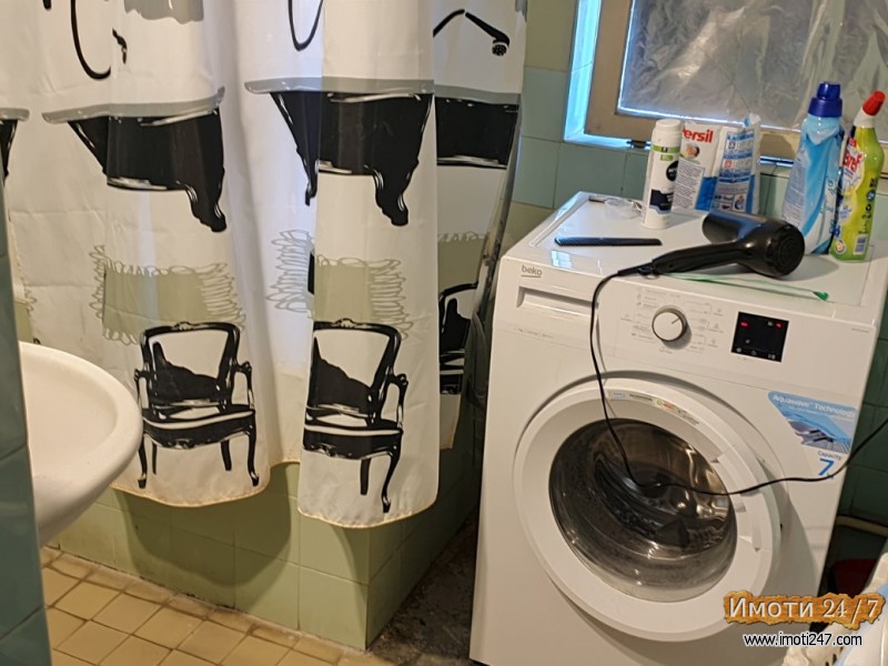prodavam stan 86m2 vo Centar kuli Gradski zid