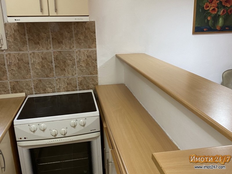 Се издава простор за живеење  краток престој