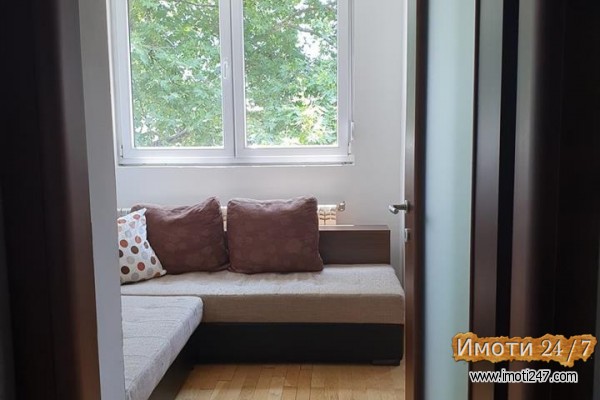 Se prodava stan 79m2 do Gradski Park
