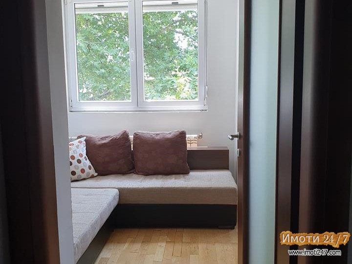 Se prodava stan 79m2 do Gradski Park