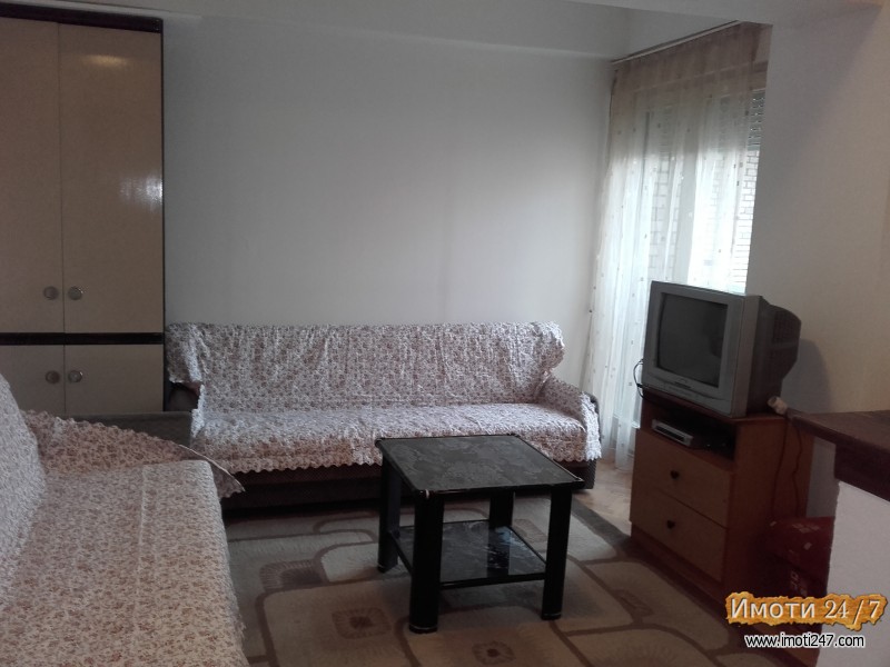 ПРОДАВАМ ГАРСОЊЕРА ВО СКОПЈЕ ВО СКОПЈАНКА