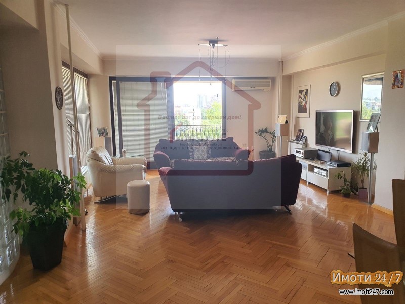 МОДЕРЕН ЧЕТИРИСОБЕН СТАН ВО ТАФТАЛИЏЕМЛЕЧЕН