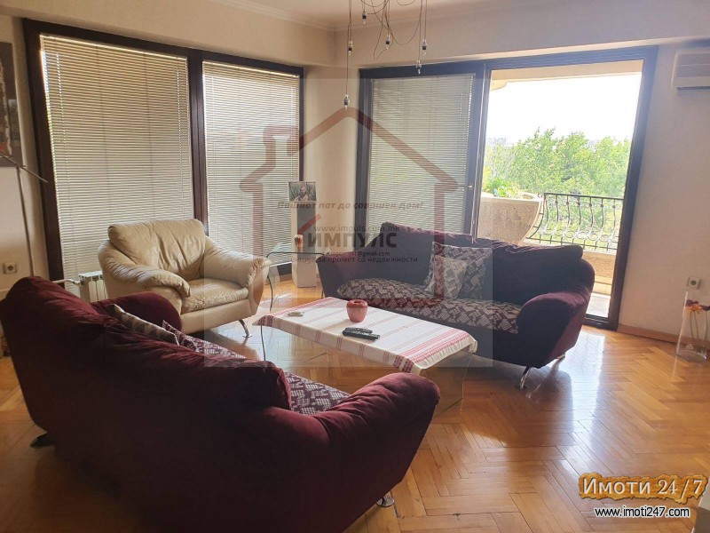 МОДЕРЕН ЧЕТИРИСОБЕН СТАН ВО ТАФТАЛИЏЕМЛЕЧЕН