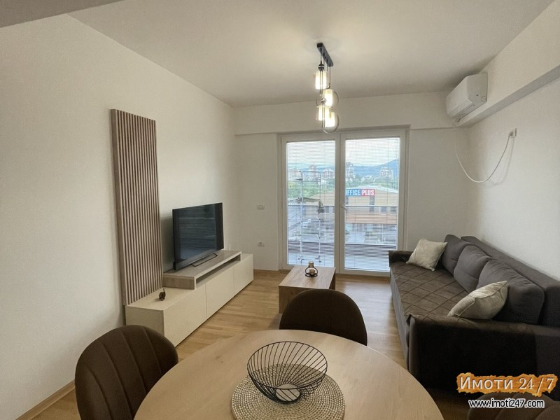 Простран и стилски стан со 1 спална за  изнајмување