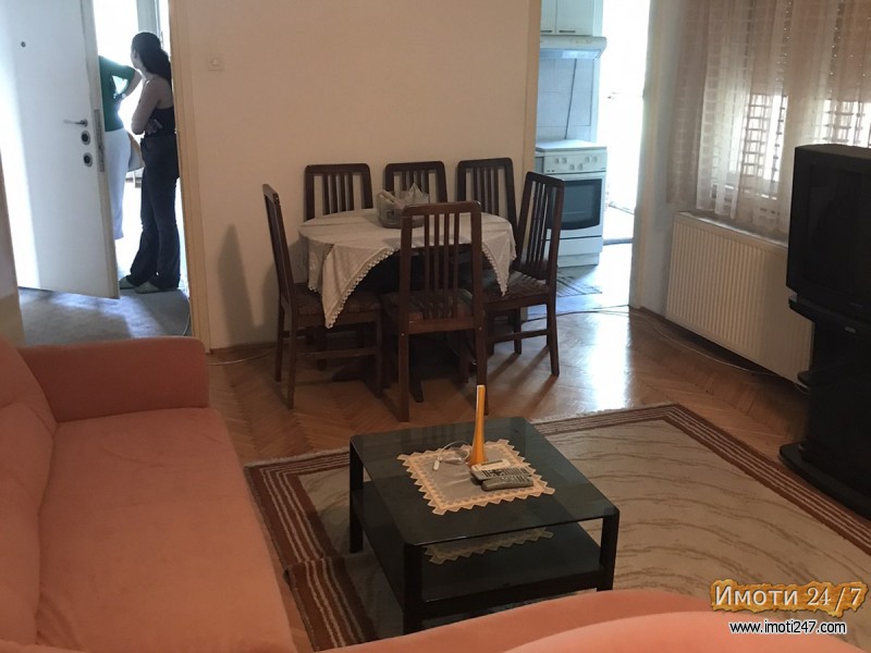 СЕ ПРОДАВА СТАН 66М2 ВО ТОПАНСКО ПОЛЕ