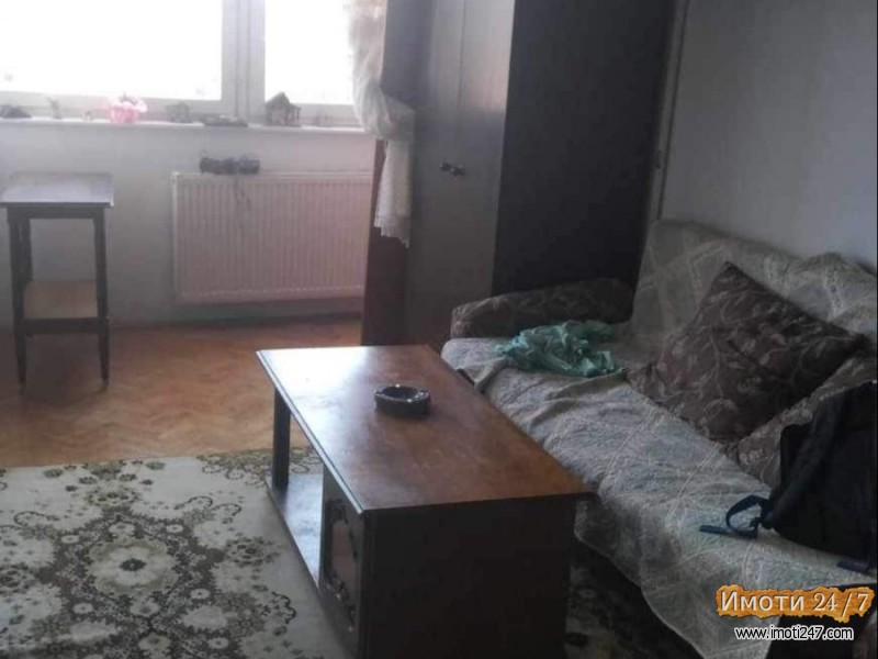 SE IZNAJMUVA DVOSOBEN STAN VO AERODROMKAPITOL MALL