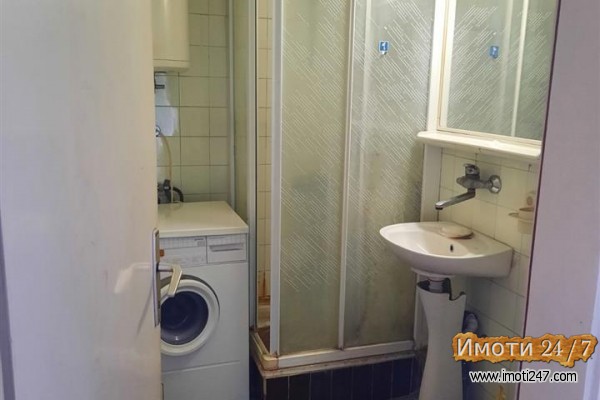 СЕ ПРОДАВА СТАН 38 М2 НОВО ЛИСИЧЕ ПОСЛЕ РОЈАЛ