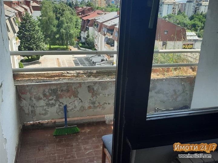 СЕ ПРОДАВА СТАН 38 М2 НОВО ЛИСИЧЕ ПОСЛЕ РОЈАЛ