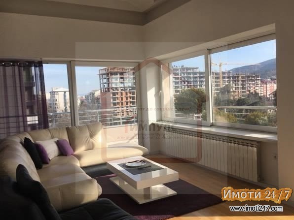 МОДЕРЕН ТРОСОБЕН СТАН СО ЛОКАЦИЈА ВО ТАФТАЛИЏЕ