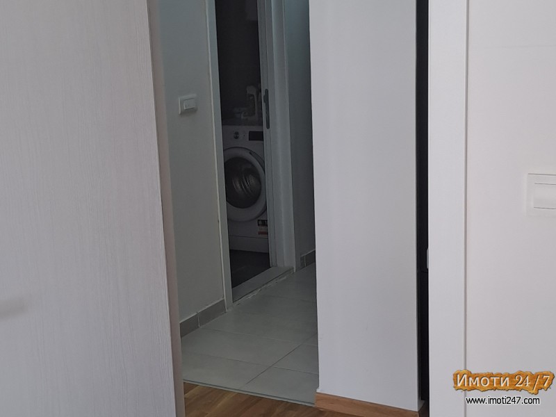 Se izdava Nov stan Porta Vlae 