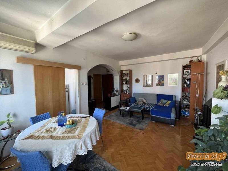 ITNO STAN ZA PRODAZBA