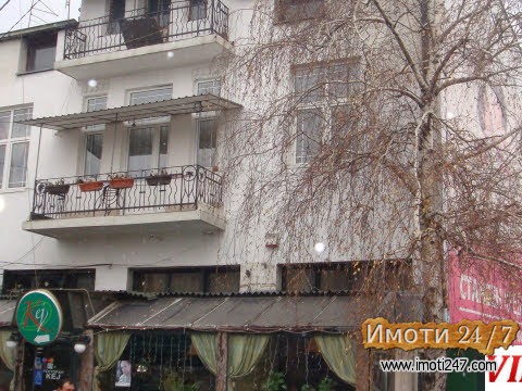 Kukja vo Skopje Centar Madzir maalo kaj NBRM