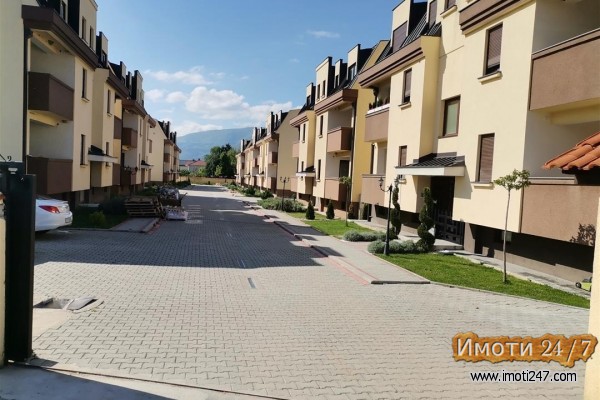 NOV CETIRISOBEN STAN VO BARDOVCI