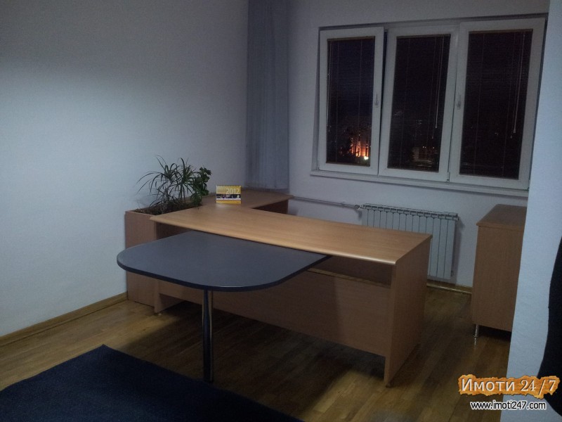 Prodavam stan vo najstrog Centar 35 m na plostad Filip Vtori