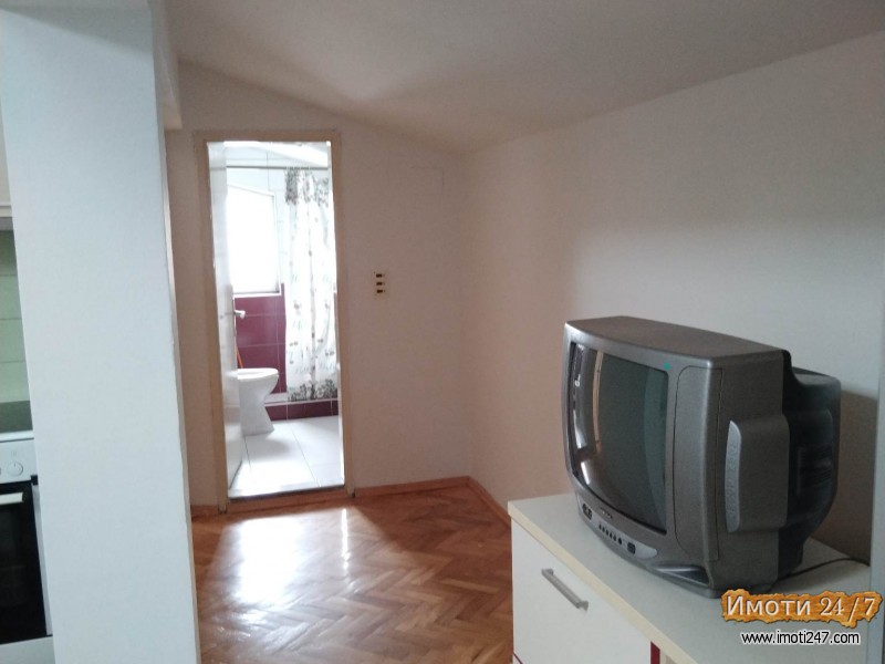 Prodavame dvosoben stan Naselba Aerodrom