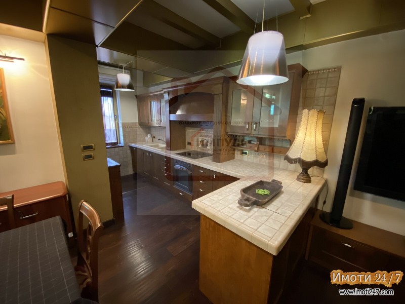 КОМФОРЕН И УДОБЕН ЧЕТИРИСОБЕН СТАН СО ЛОКАЦИЈА ВО ДЕБАР МААЛО