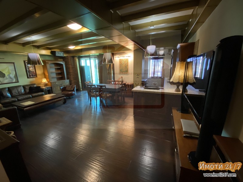 КОМФОРЕН И УДОБЕН ЧЕТИРИСОБЕН СТАН СО ЛОКАЦИЈА ВО ДЕБАР МААЛО