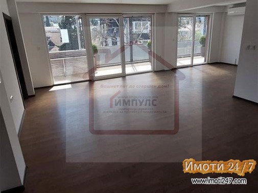 ATRAKTIVEN DELOVEN PROSTOR LOCIRAN VO CRNICE