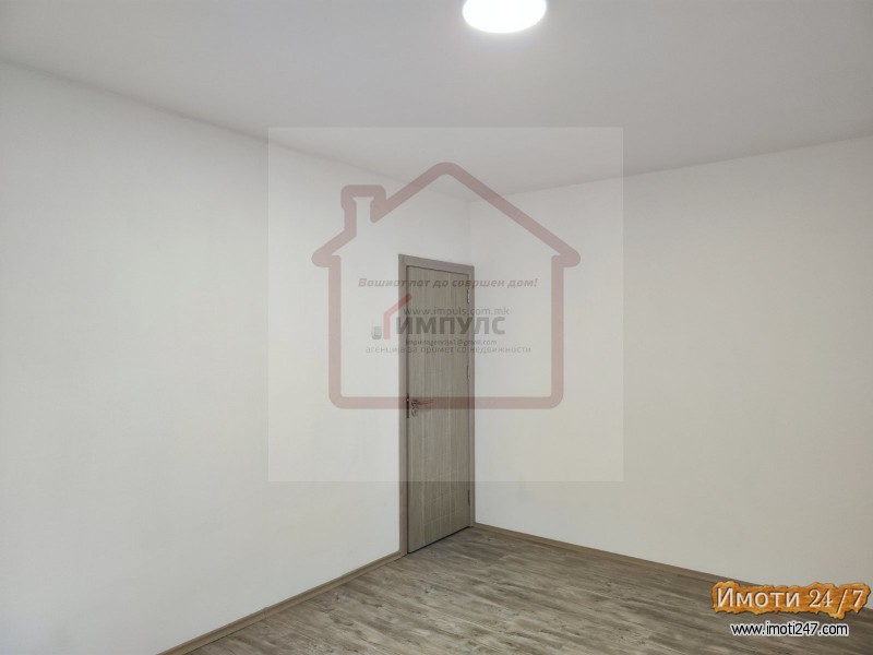 РЕНОВИРАН ПРАЗЕН ТРОСОБЕН СТАН ВО СТРОГ ЦЕНТАР