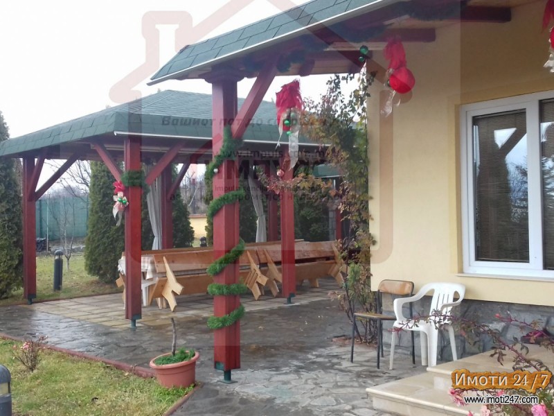 SAMOSTIJNA KUKJA NA TIVKA LOKACIJA GORNO SONJE