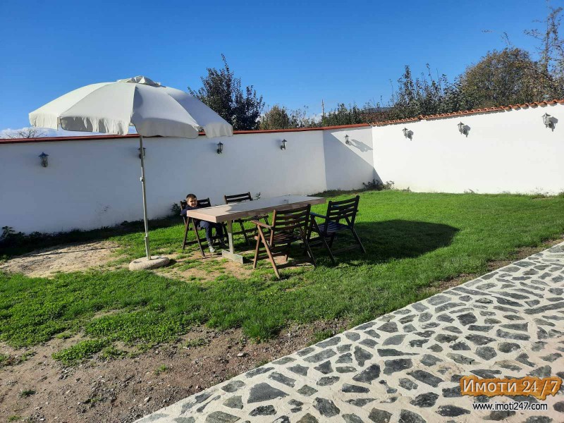 Se izdava Vila