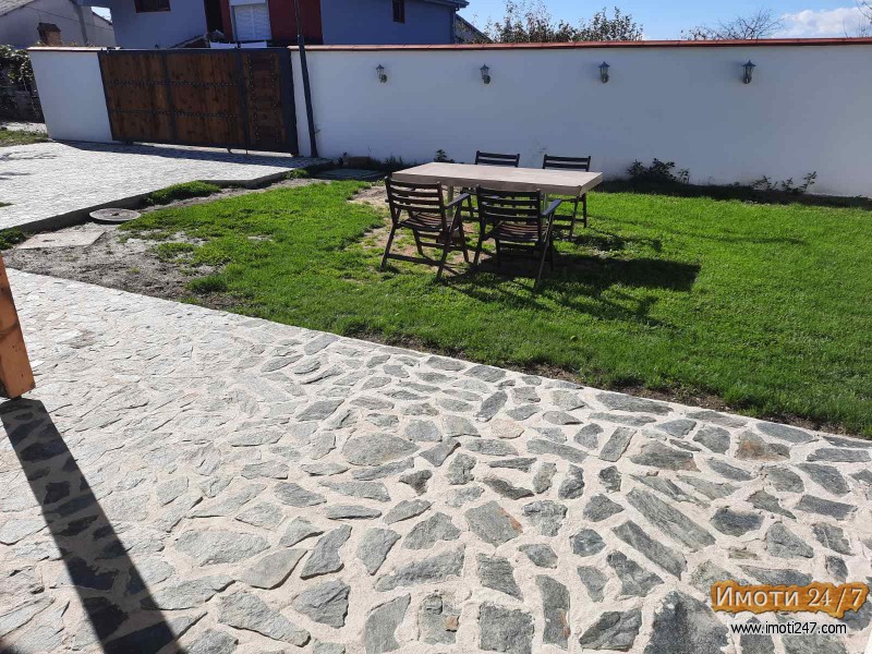 Se izdava Vila