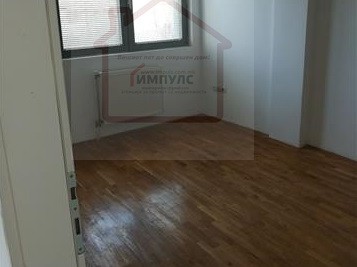 ПРАЗЕН ТРОСОБЕН СТАН ВО ЦЕНТАРДЕБАР МААЛО