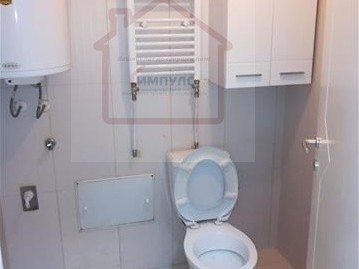 ПРАЗЕН ТРОСОБЕН СТАН ВО ЦЕНТАРДЕБАР МААЛО