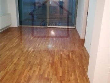 ПРАЗЕН ТРОСОБЕН СТАН ВО ЦЕНТАРДЕБАР МААЛО