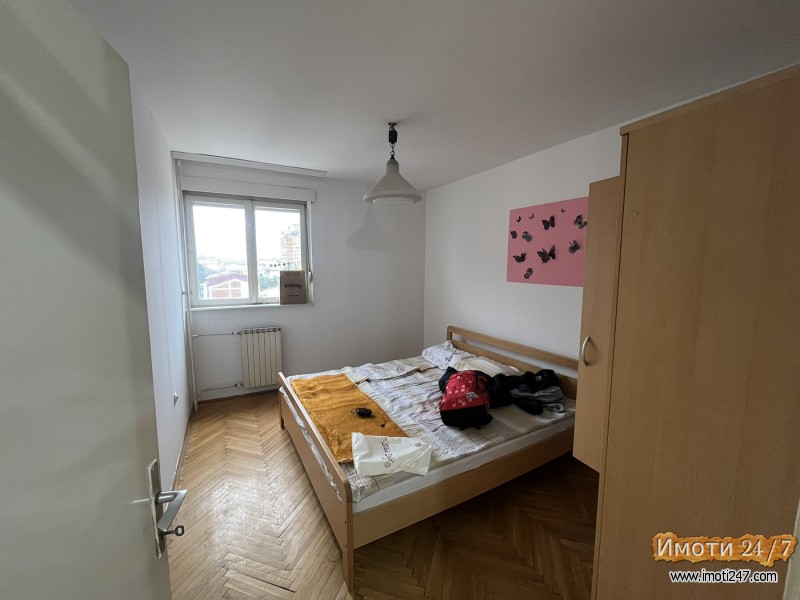 TROSOBEN STAN VO AERODROMHOTEL RUSIJA 