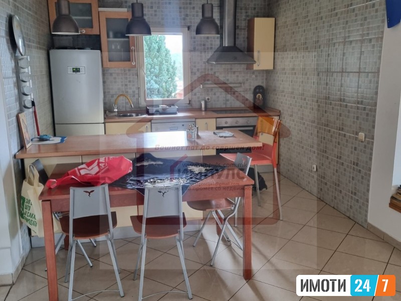 ФУНКЦИОНАЛЕН ЧЕТИРИСОБЕН СТАН ВО ЦЕНТАРВОДНО