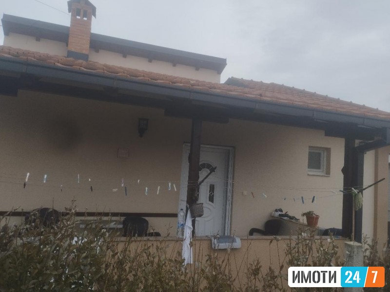 Се продава куќа во Радишани -Бел Камен
