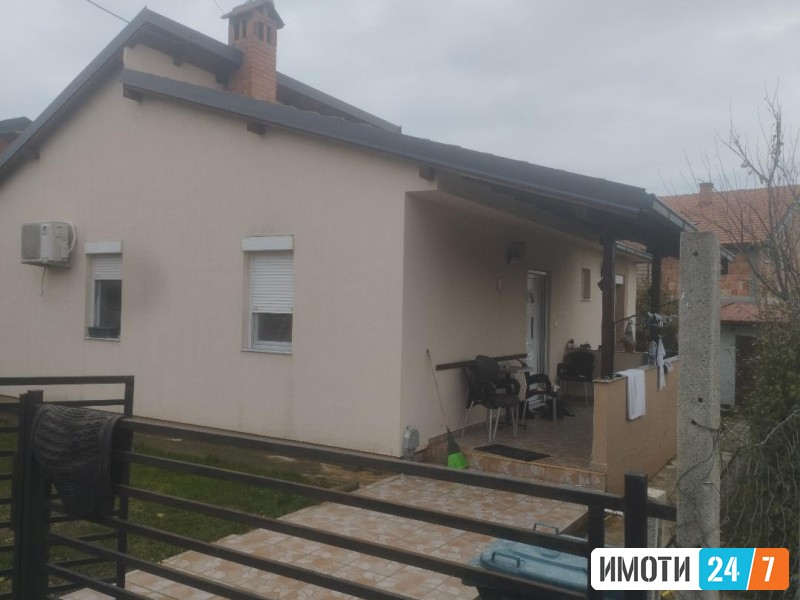 Се продава куќа во Радишани -Бел Камен