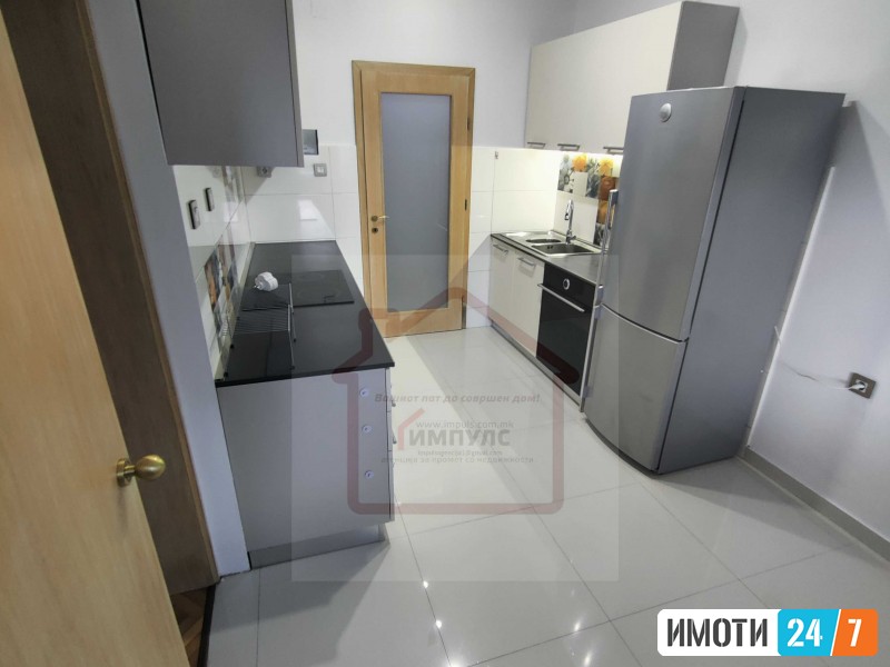 ПРАЗЕН ТРОСОБЕН СТАН ПОВОЛЕН ЗА ДЕЛОВЕН ПРОСТОР ВО ЦЕНТАР