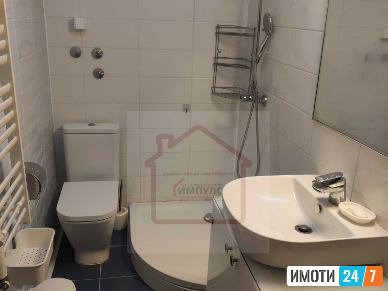 ПРАЗЕН ТРОСОБЕН СТАН ПОВОЛЕН ЗА ДЕЛОВЕН ПРОСТОР ВО ЦЕНТАР