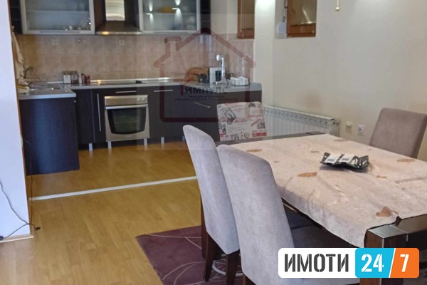 ПРЕКРАСНА САМОСТОЈНА КУЌА ИДЕАЛНО ЛОЦИРАНА ЦЕНТАР