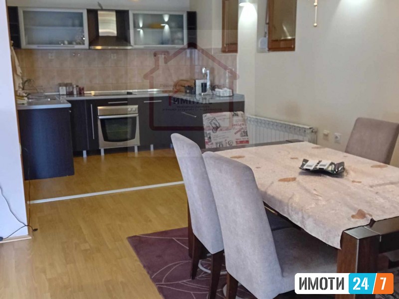 ПРЕКРАСНА САМОСТОЈНА КУЌА ИДЕАЛНО ЛОЦИРАНА ЦЕНТАР