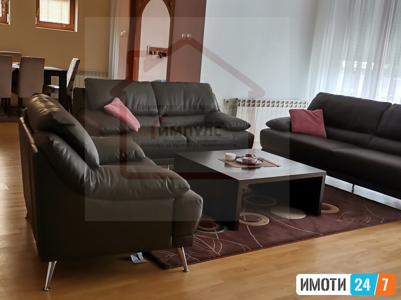 ПРЕКРАСНА САМОСТОЈНА КУЌА ИДЕАЛНО ЛОЦИРАНА ЦЕНТАР