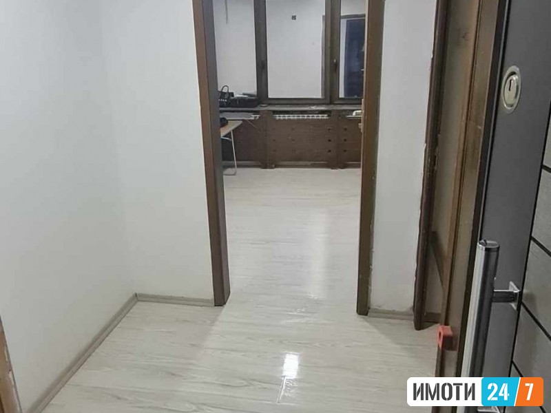 Реновиран деловен простор - канцеларии Грчка Амбасада