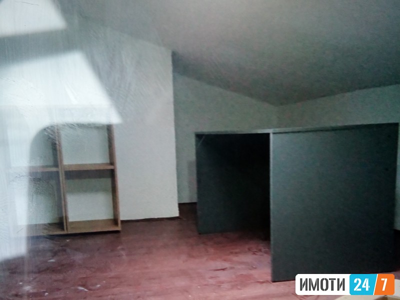 Продавам стан