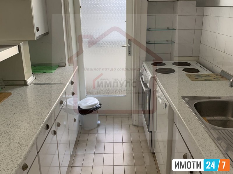 UDOBEN TROSOBEN STAN VO STROG CENTAR