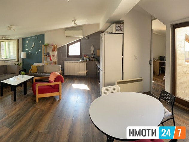 CETIRISOBEN STAN VO CENTARGRCKA AMBASADA