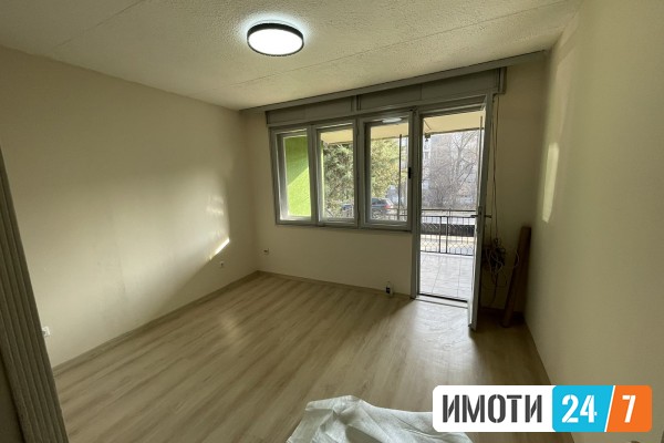 Се продава куќа во населба Ченто Скопје на улица Методија Андонов - Ченто 