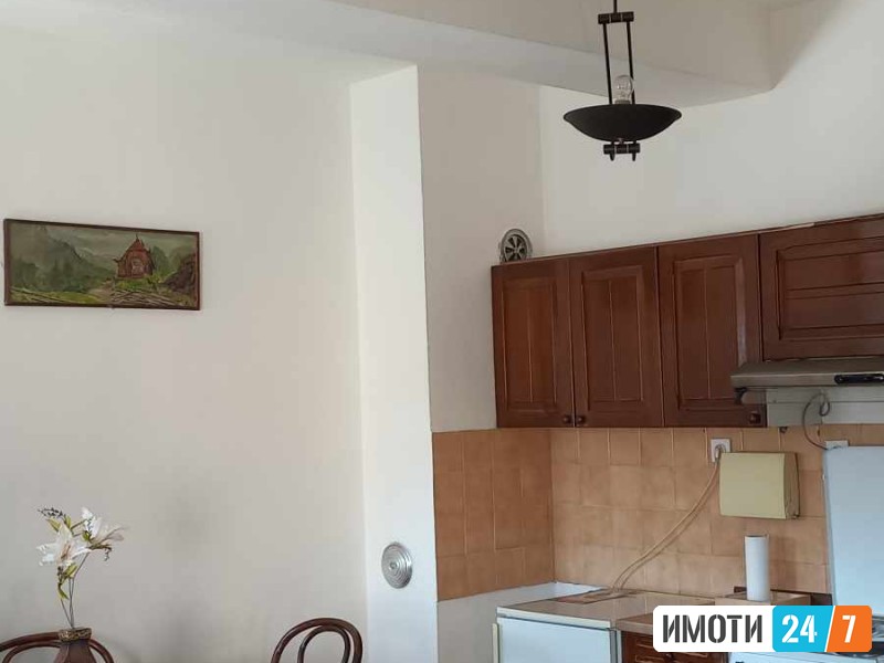 Se izdava namesten stan 55m2 vo KIsela Voda do ekonosko uciliste