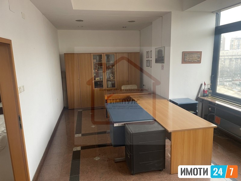 НАМЕСТЕН ДЕЛОВЕН ПРОСТОР НА АТРАКТИВНА ЛОКАЦИЈА ВО ЦЕНТАР