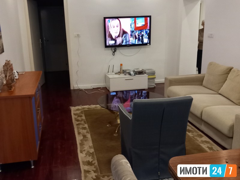 4 Soben stan vo Avtokomanda