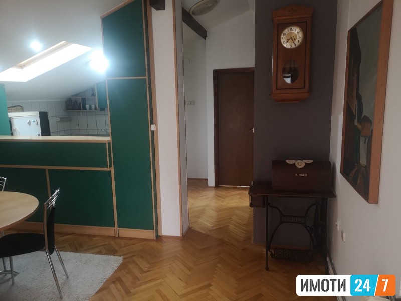 Кат од куќа на Водносо слободен паркинг  и централно греење