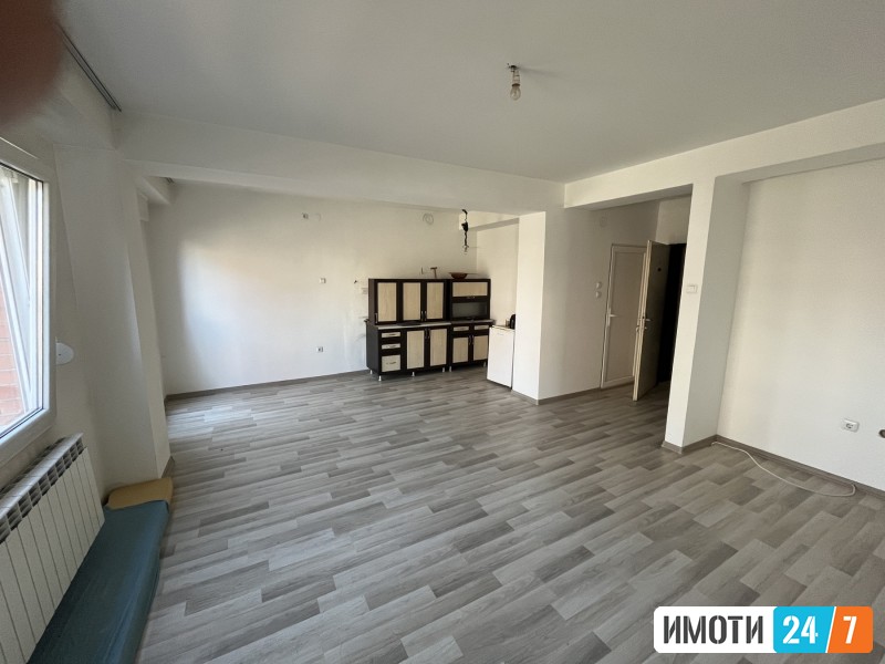 DVOSOBEN STAN VO AERODROMMAJCIN DOM