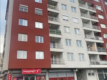 Prodavam 2 soben stan vo Gjorce Peteov