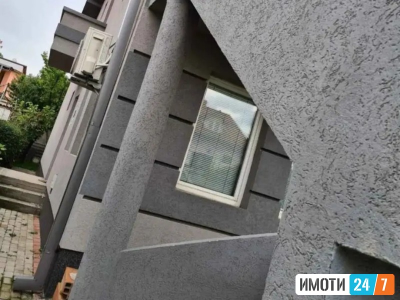 Se prodava kukja vo nDracevo 200m2
